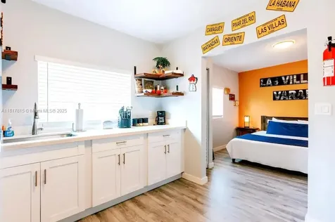 1647 NW 29th Avenue Miami FL 33125