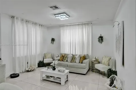 11222 NW 73rd Terrace Doral FL 33178