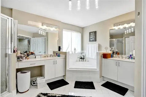 11222 NW 73rd Terrace Doral FL 33178