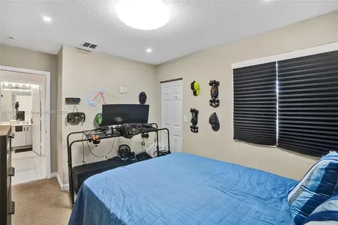11222 NW 73rd Terrace Doral FL 33178