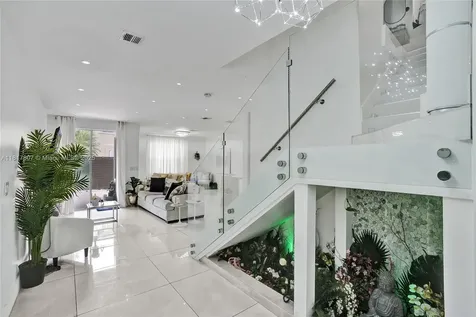 11222 NW 73rd Terrace Doral FL 33178