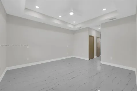 2807 40 Street W Lehigh Acres FL 33971