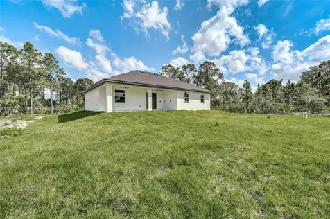 2807 40 Street W Lehigh Acres FL 33971