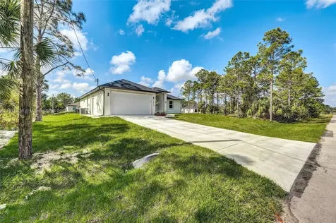 2807 40 Street W Lehigh Acres FL 33971
