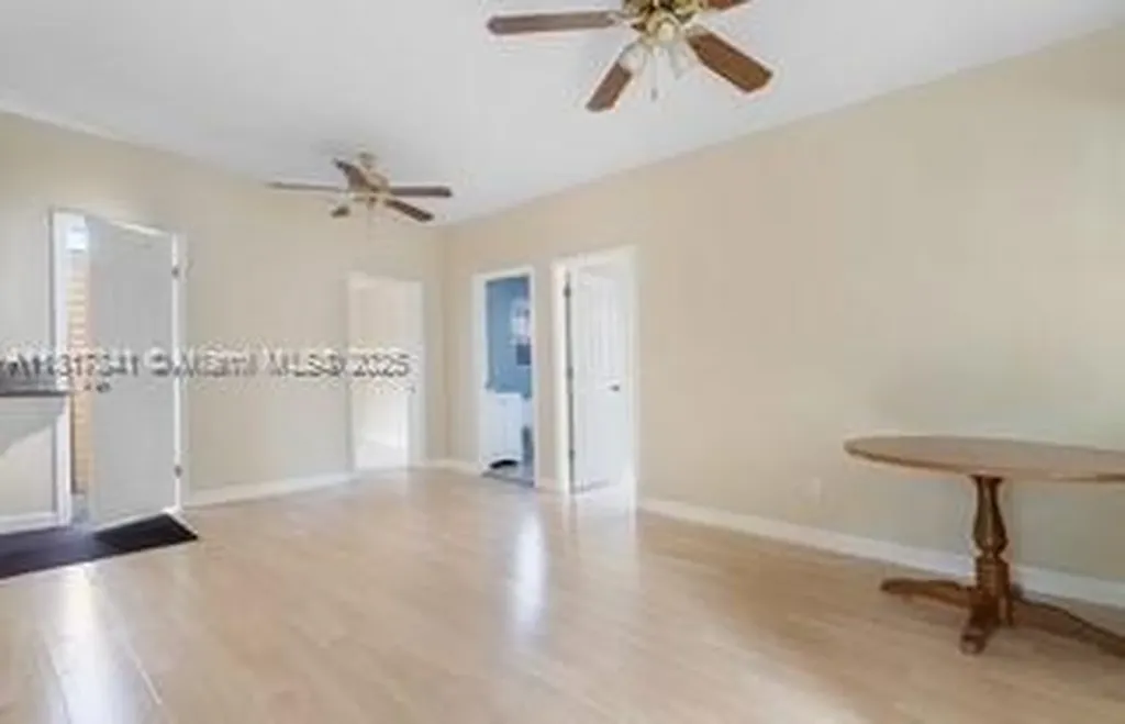 1416 N 2nd Avenue N Lake Worth FL 33460