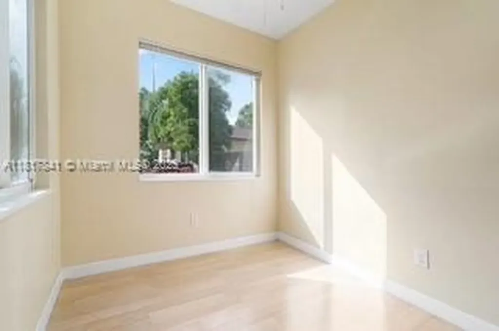 1416 N 2nd Avenue N Lake Worth FL 33460