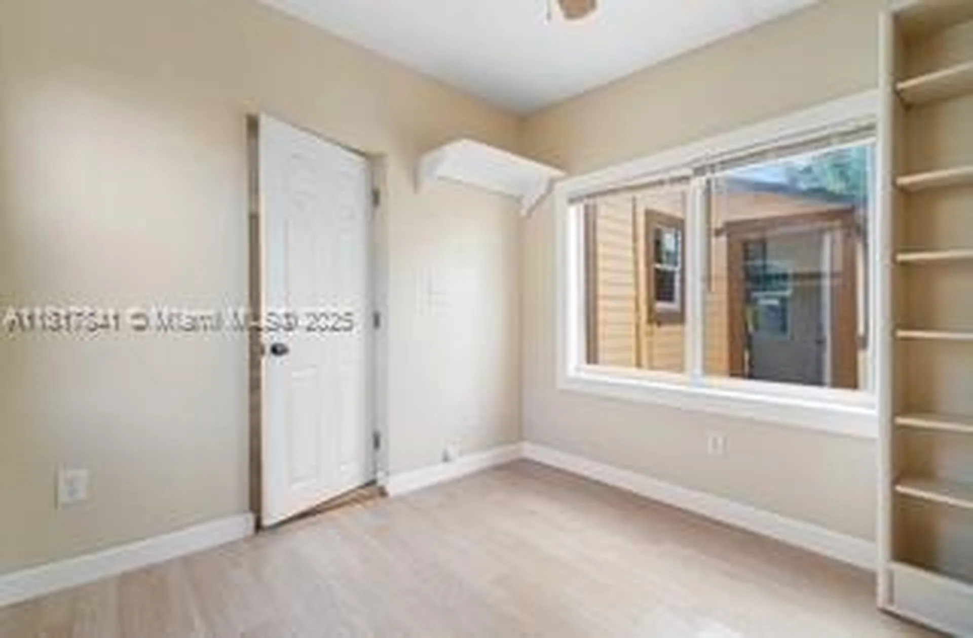 1416 N 2nd Avenue N Lake Worth FL 33460