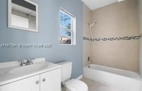 1416 N 2nd Avenue N Lake Worth FL 33460