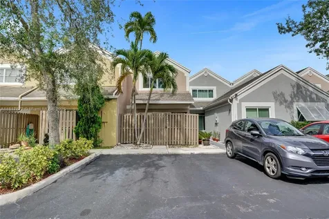 1449 NW 122nd Terrace Pembroke Pines FL 33026