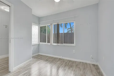 1449 NW 122nd Terrace Pembroke Pines FL 33026