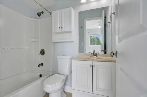1449 NW 122nd Terrace Pembroke Pines FL 33026