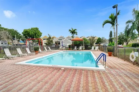 1449 NW 122nd Terrace Pembroke Pines FL 33026