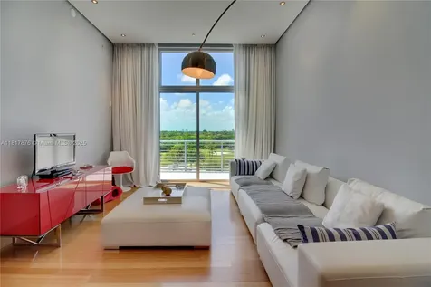 2001 Meridian Avenue Miami Beach FL 33139