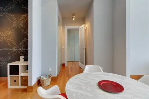 2001 Meridian Avenue Miami Beach FL 33139