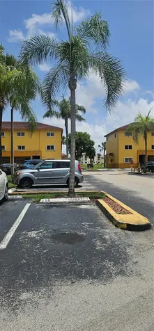 14921 SW 82nd Lane Miami FL 33193