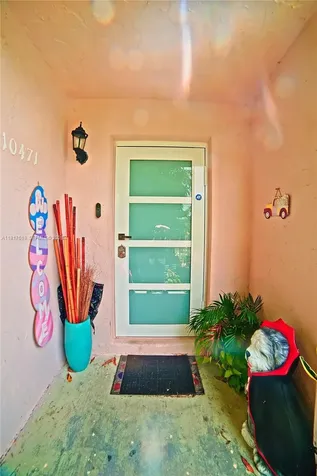 10471 SW 174th Terrace Miami FL 33157