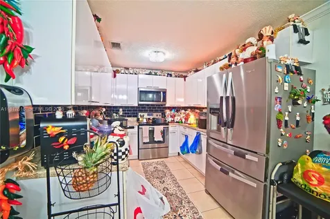 10471 SW 174th Terrace Miami FL 33157