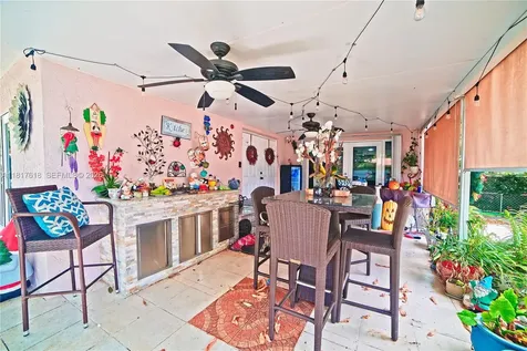 10471 SW 174th Terrace Miami FL 33157