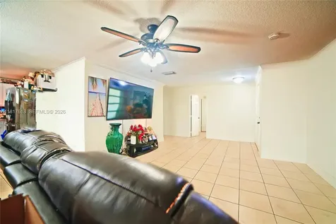 10471 SW 174th Terrace Miami FL 33157