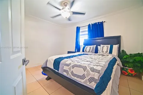 10471 SW 174th Terrace Miami FL 33157