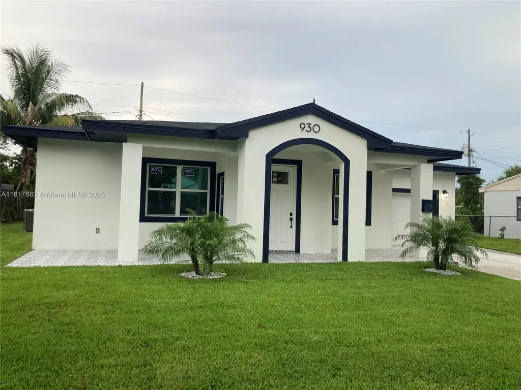 930 34th Street West Palm Beach FL 33407
