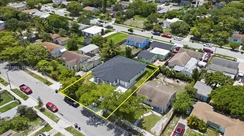 930 34th Street West Palm Beach FL 33407