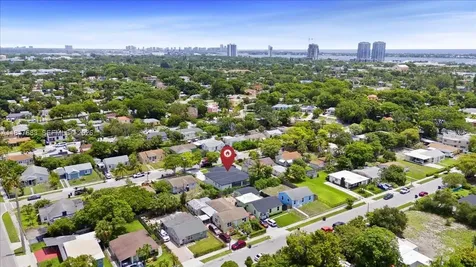 930 34th Street West Palm Beach FL 33407