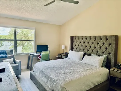12166 SW 5th Court Pembroke Pines FL 33025