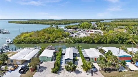 648 E Palm Drive Marco Island FL 34140