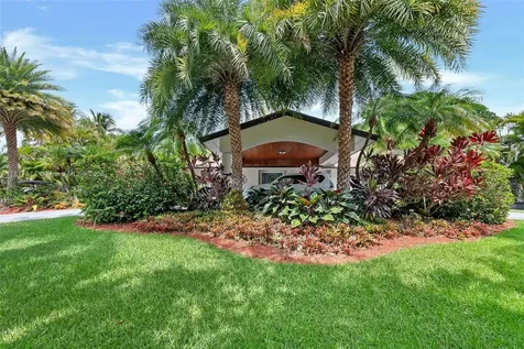 18120 SW 88th Court Palmetto Bay FL 33157
