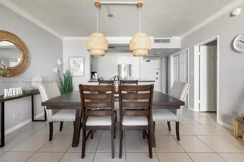 5601 Collins Avenue Miami Beach FL 33140