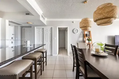 5601 Collins Avenue Miami Beach FL 33140