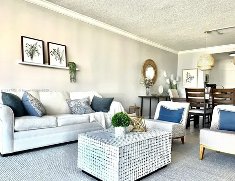 5601 Collins Avenue Miami Beach FL 33140