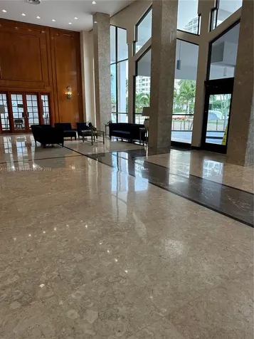 5601 Collins Avenue Miami Beach FL 33140