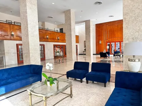 5601 Collins Avenue Miami Beach FL 33140