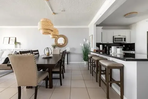 5601 Collins Avenue Miami Beach FL 33140