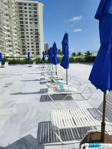 5601 Collins Avenue Miami Beach FL 33140