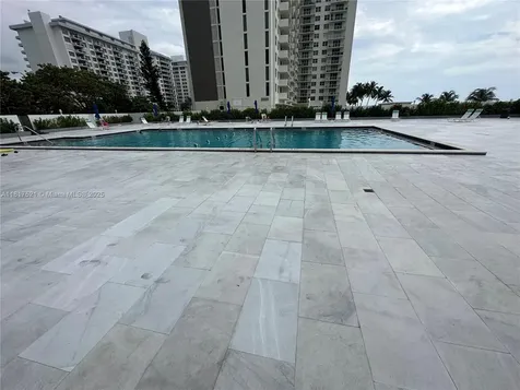 5601 Collins Avenue Miami Beach FL 33140