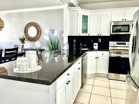 5601 Collins Avenue Miami Beach FL 33140