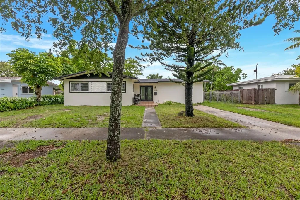 19420 Christmas Road Cutler Bay FL 33157