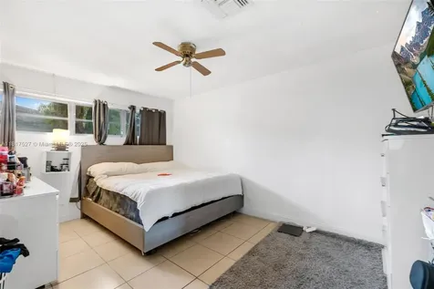 19420 Christmas Road Cutler Bay FL 33157