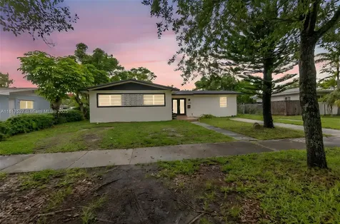 19420 Christmas Road Cutler Bay FL 33157