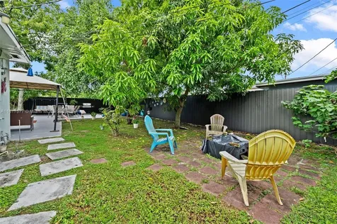 18930 NW 43rd Avenue Miami Gardens FL 33055
