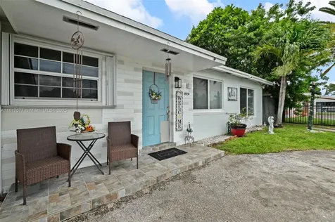 18930 NW 43rd Avenue Miami Gardens FL 33055