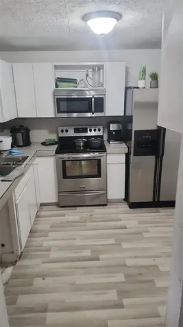 15115 NE 6th Avenue Miami FL 33162