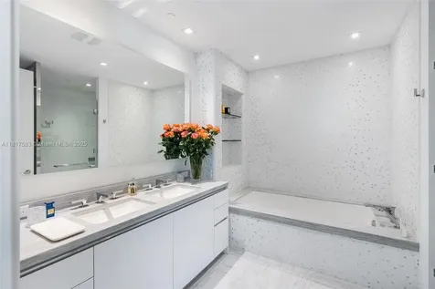 16901 Collins Avenue Sunny Isles Beach FL 33160