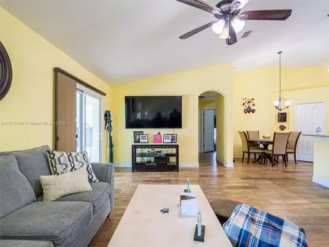 508 Arcadia Avenue NE Palm Bay FL 32907
