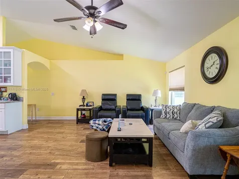 508 Arcadia Avenue NE Palm Bay FL 32907