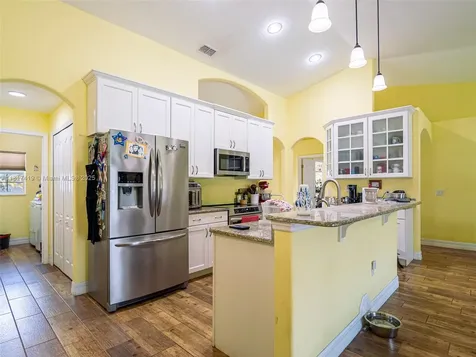508 Arcadia Avenue NE Palm Bay FL 32907