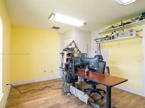 508 Arcadia Avenue NE Palm Bay FL 32907